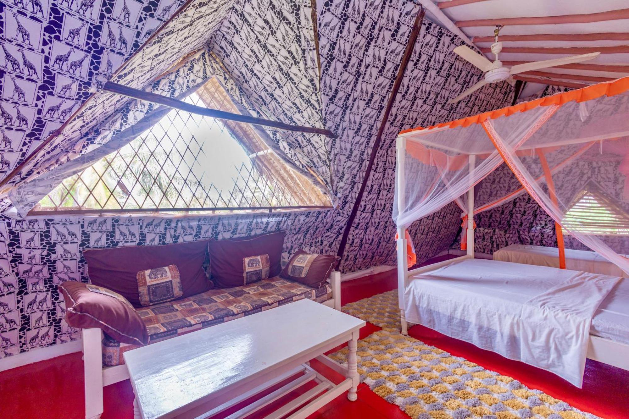 Villas Dora And Holly Diani Beach Exterior photo