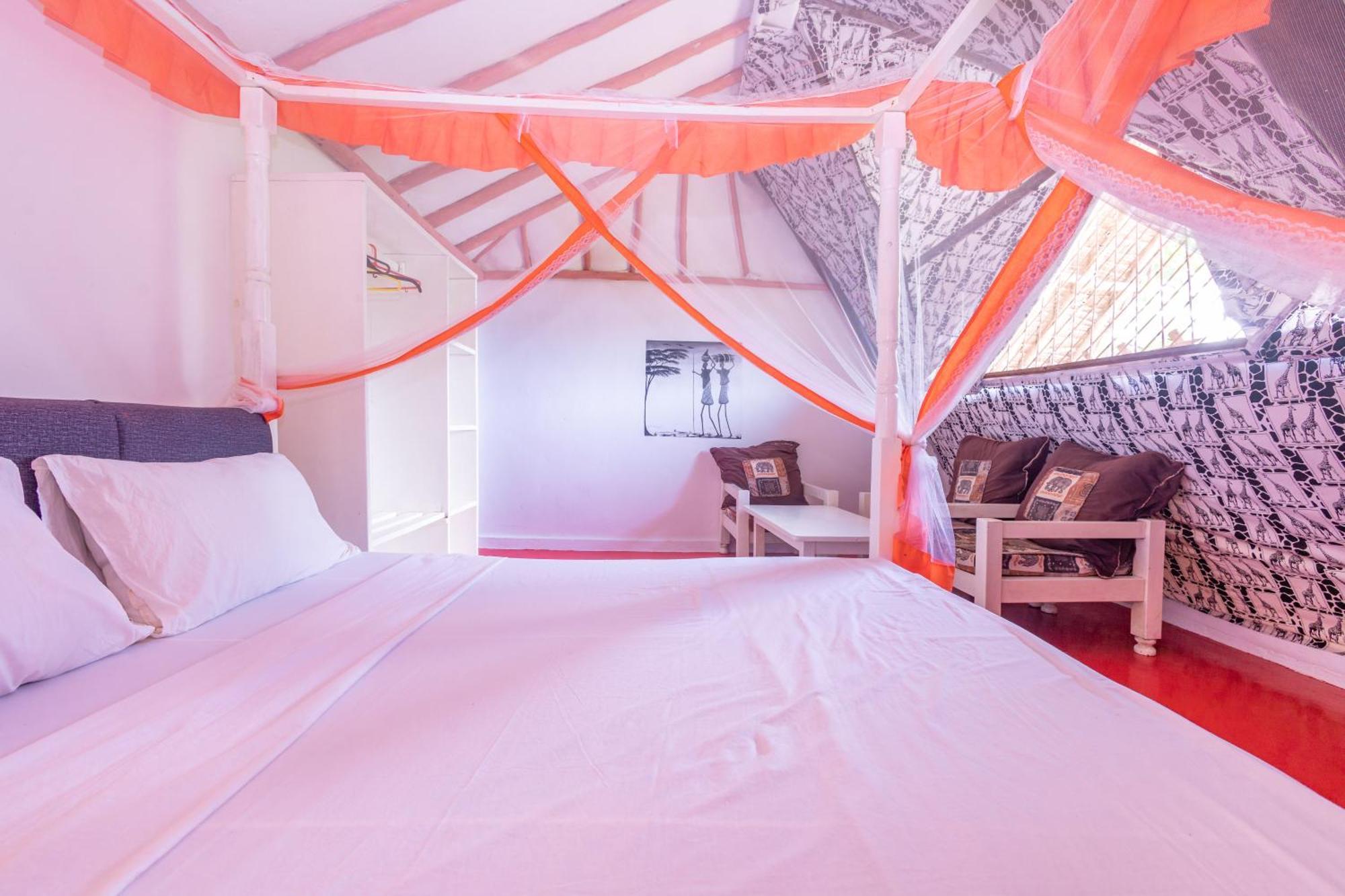 Villas Dora And Holly Diani Beach Exterior photo